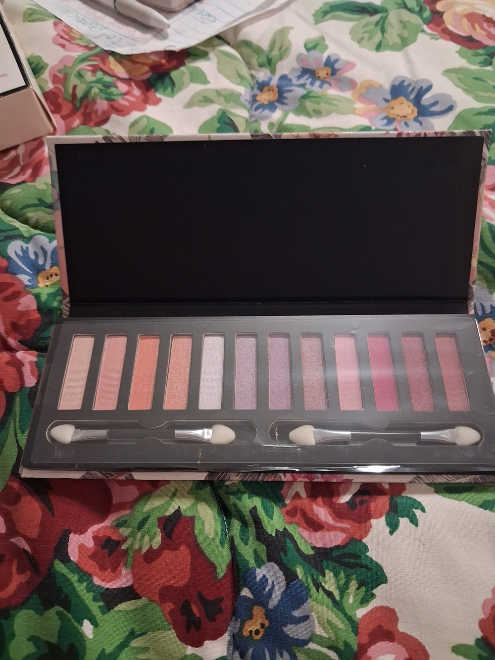 Claire's Pink & Neutral Eyeshadow Palette - Peach, Rose, Mauve Shades